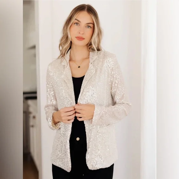 Hayden Women's Silver Sequin Blazer - Picture 5 of 6